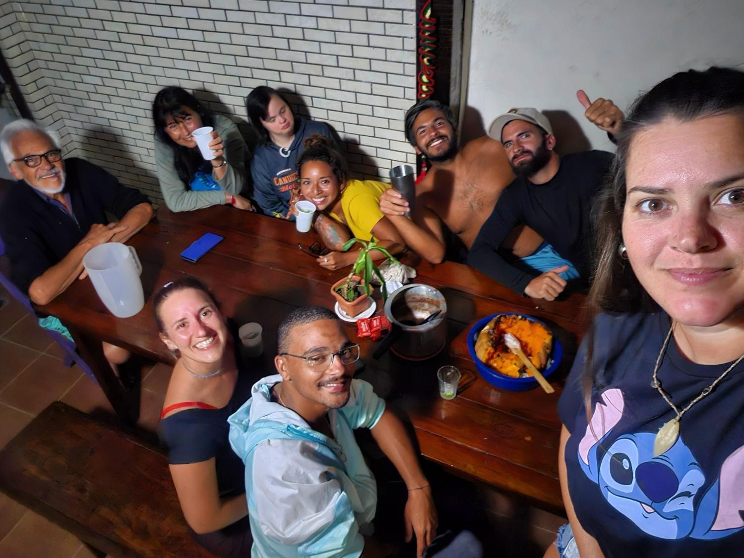 Hostel Praia Brava 아라이알도카보 외부 사진